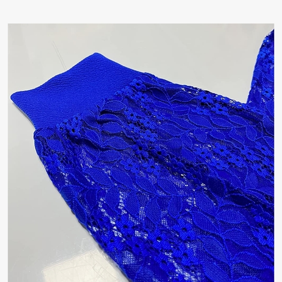 V Neck Bodycon Midi Dresses - Picture 6 of 7